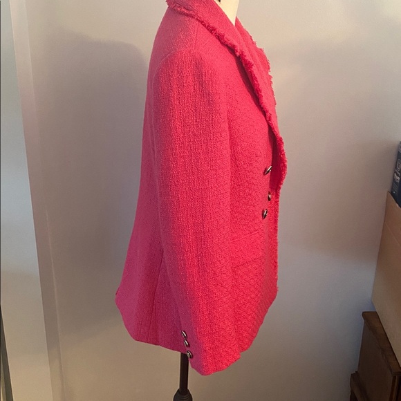 Karl Lagerfeld size 2 pink NWT tweed blazer. - Picture 4 of 14